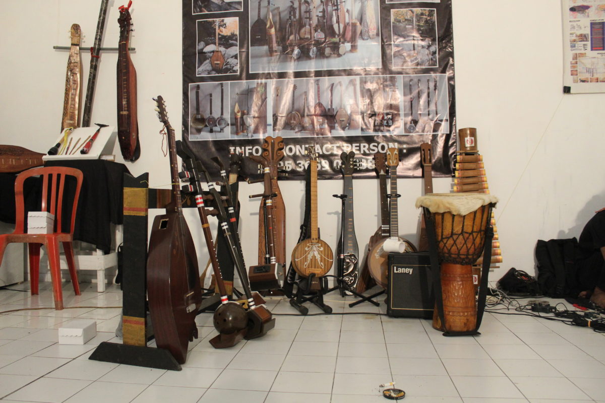 Kreasi Beragam Alat Musik dari Limbah sampai Bambu Nusantara - Mongabay.co.id