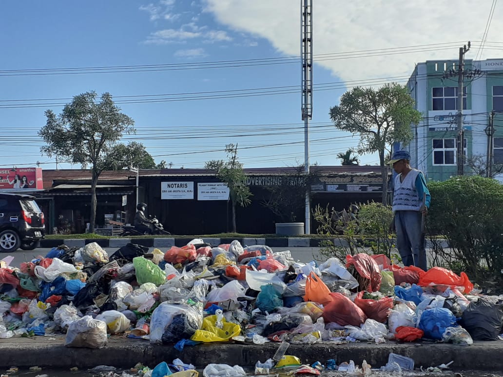 Pengelolaan Sampah Pekanbaru Buruk Berujung Somasi Dan Pidana