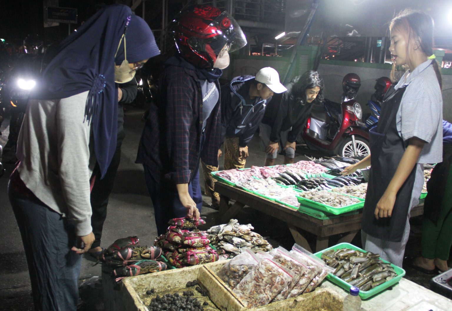 Ini Kendala Yang Dihadapi Pedagang Kepiting Di Jakarta Id